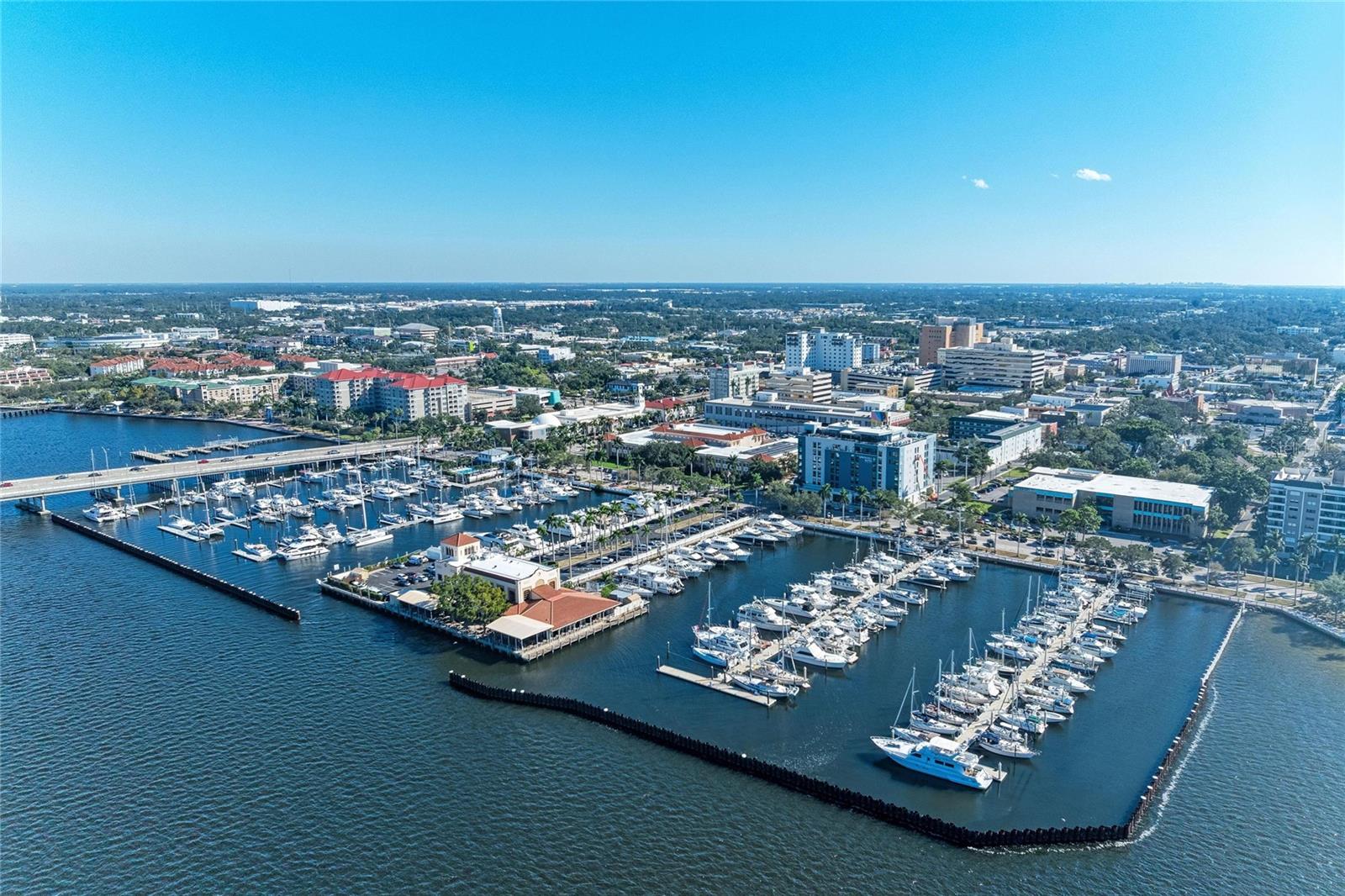 120 60TH ST W, BRADENTON, FL, 34209