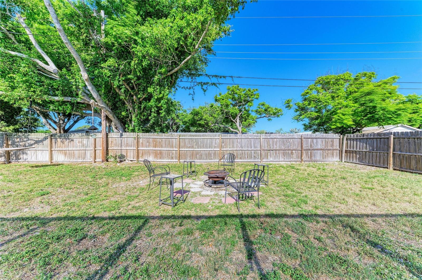 120 60TH ST W, BRADENTON, FL, 34209