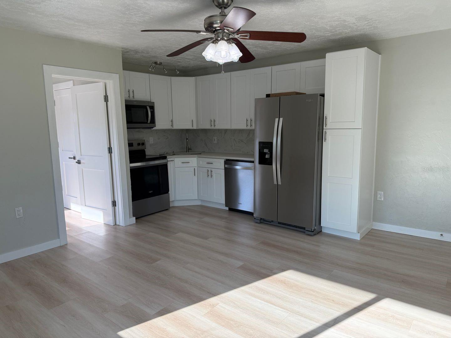 185 175TH TERRACE DR E, REDINGTON SHORES, FL, 33708