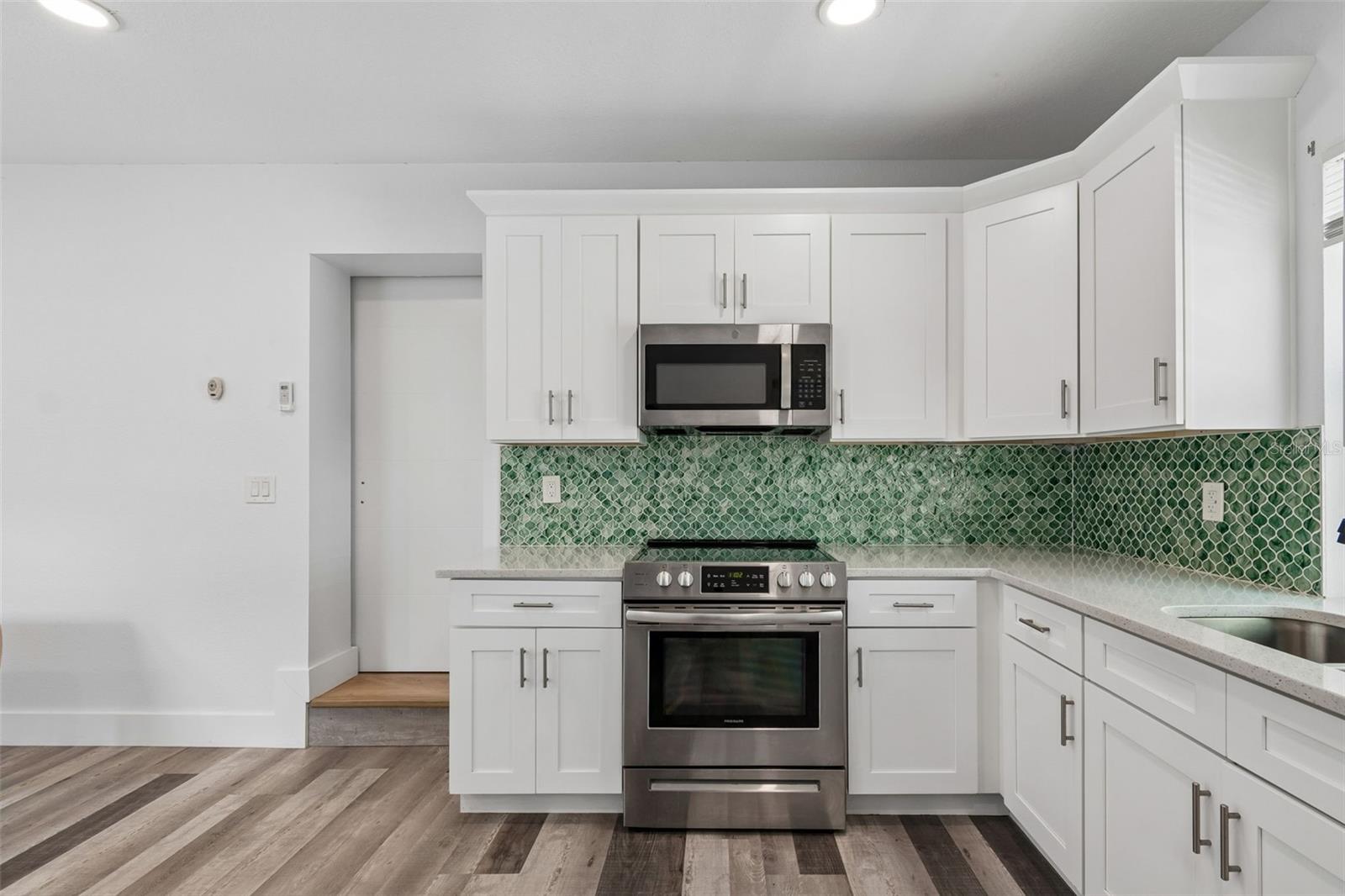 2216 12TH AVE W, BRADENTON, FL, 34205