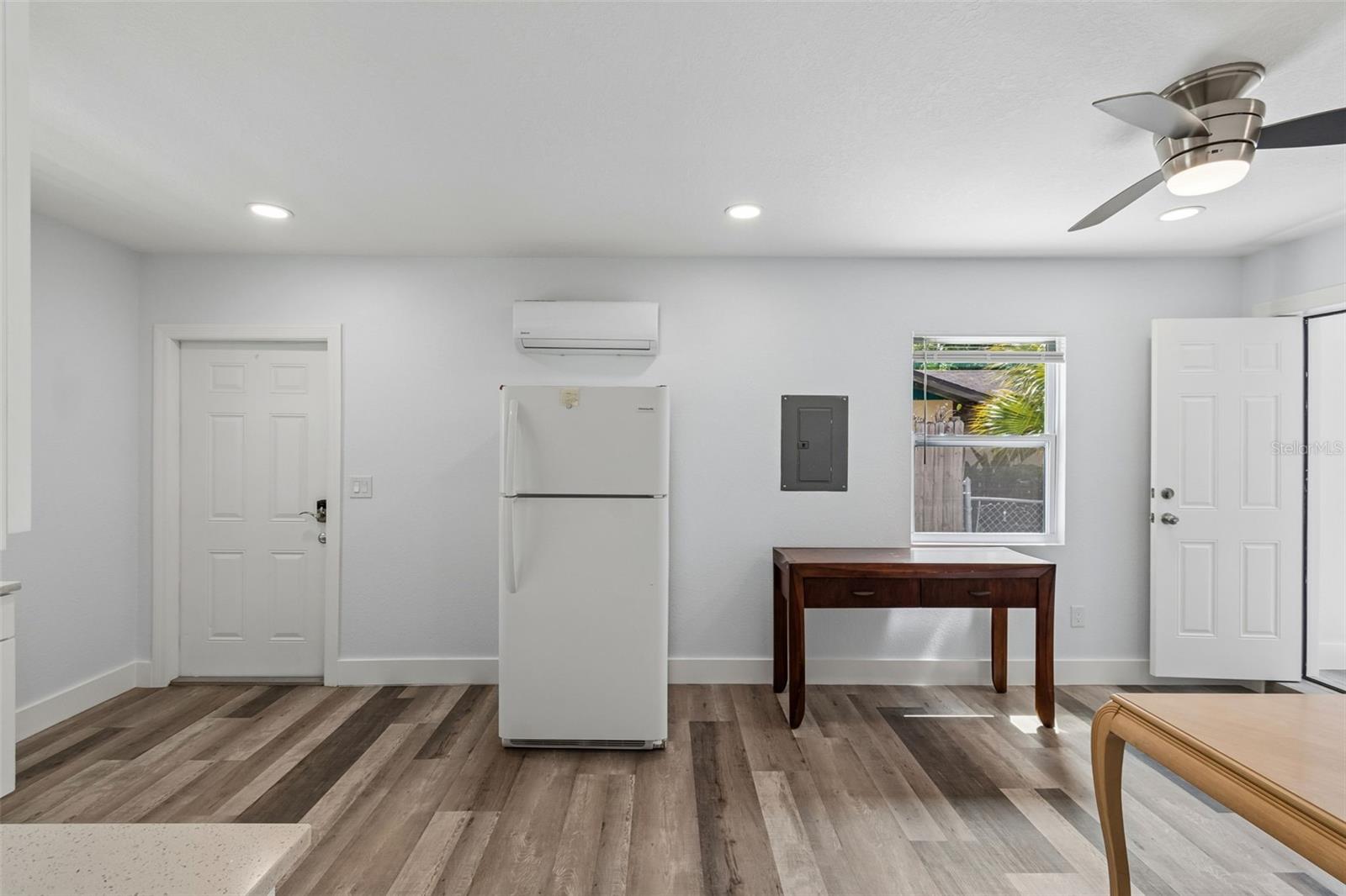 2216 12TH AVE W, BRADENTON, FL, 34205