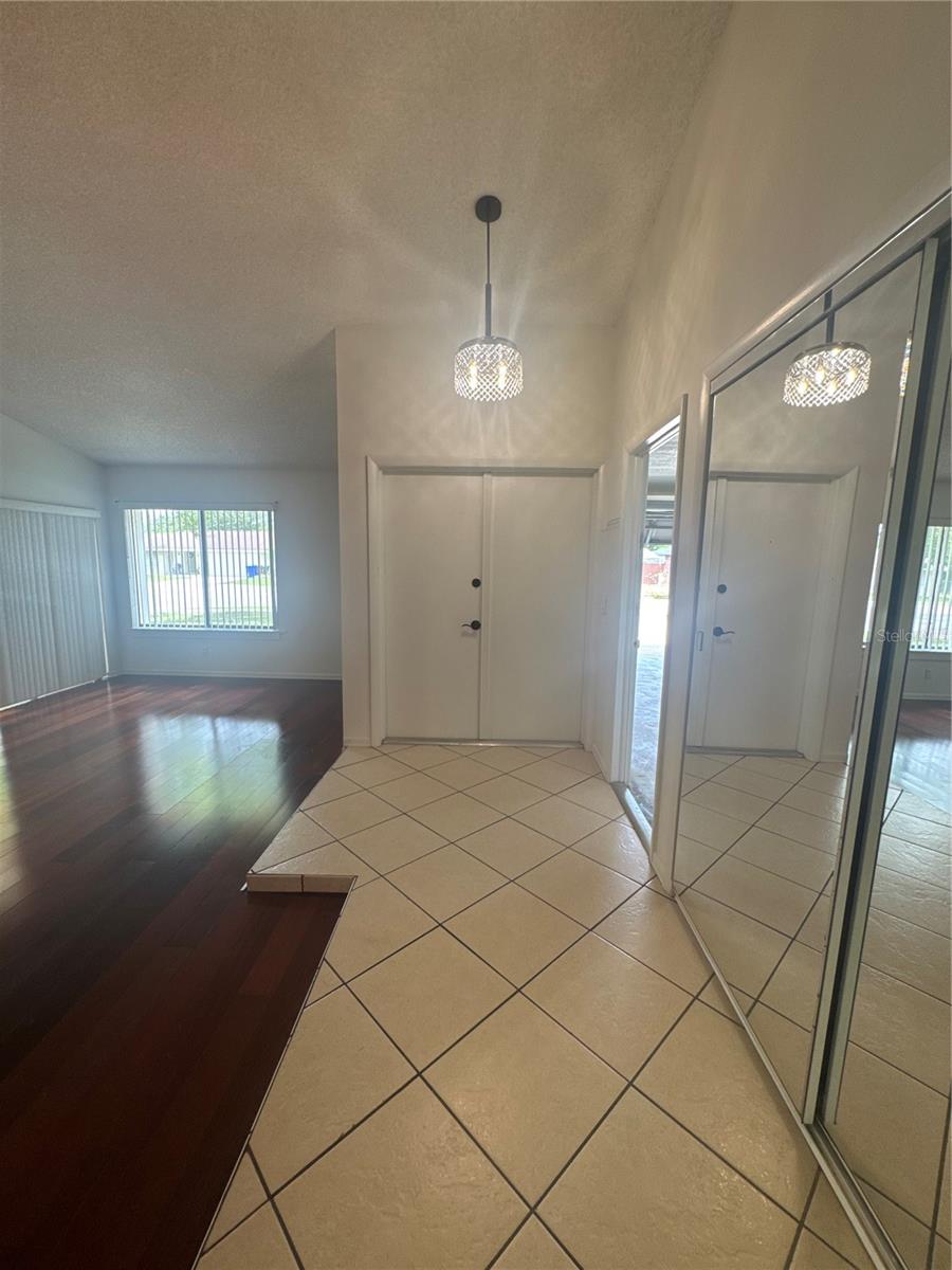 2329 PINE TREE CT, KISSIMMEE, FL, 34744