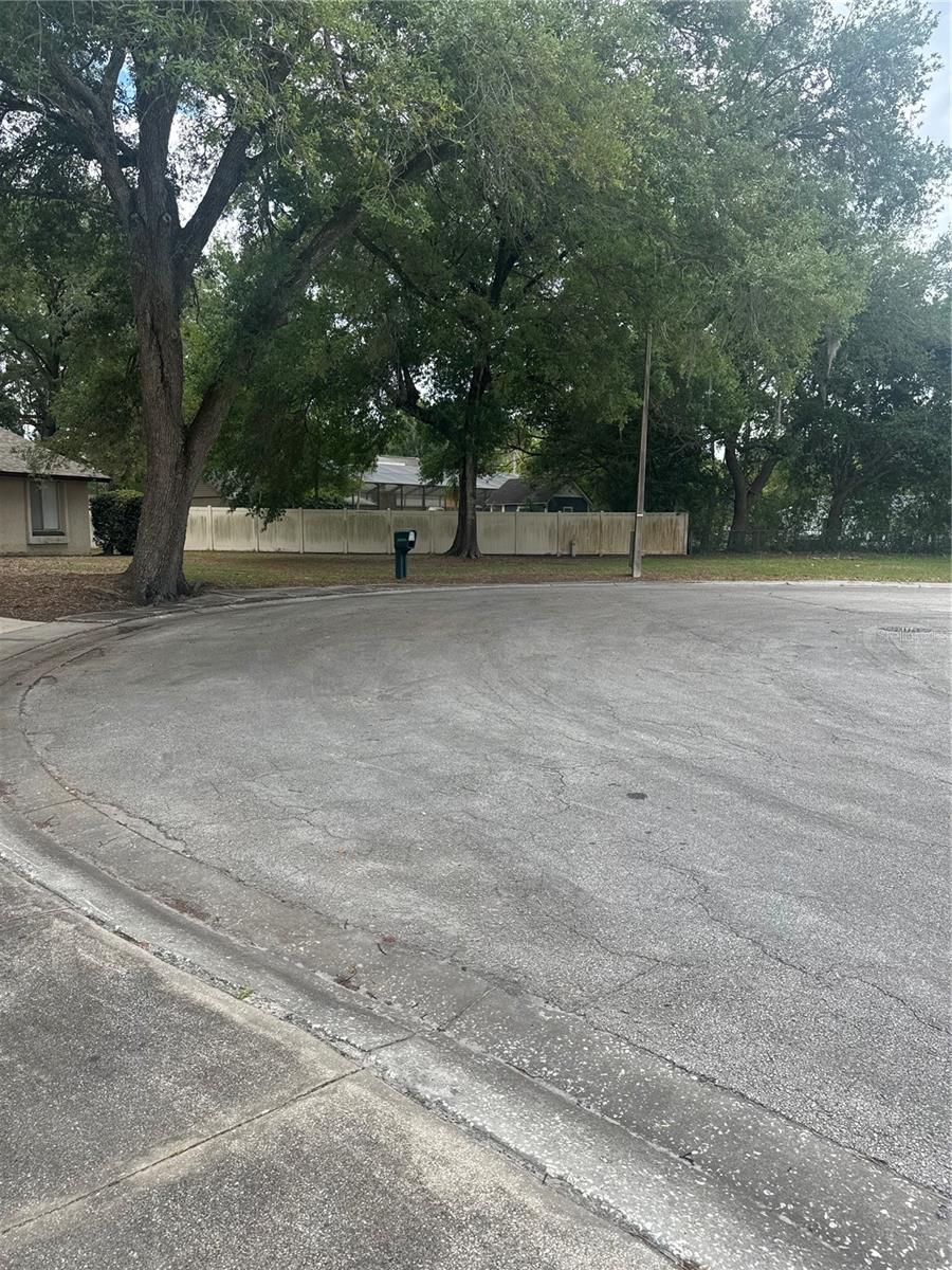 2329 PINE TREE CT, KISSIMMEE, FL, 34744