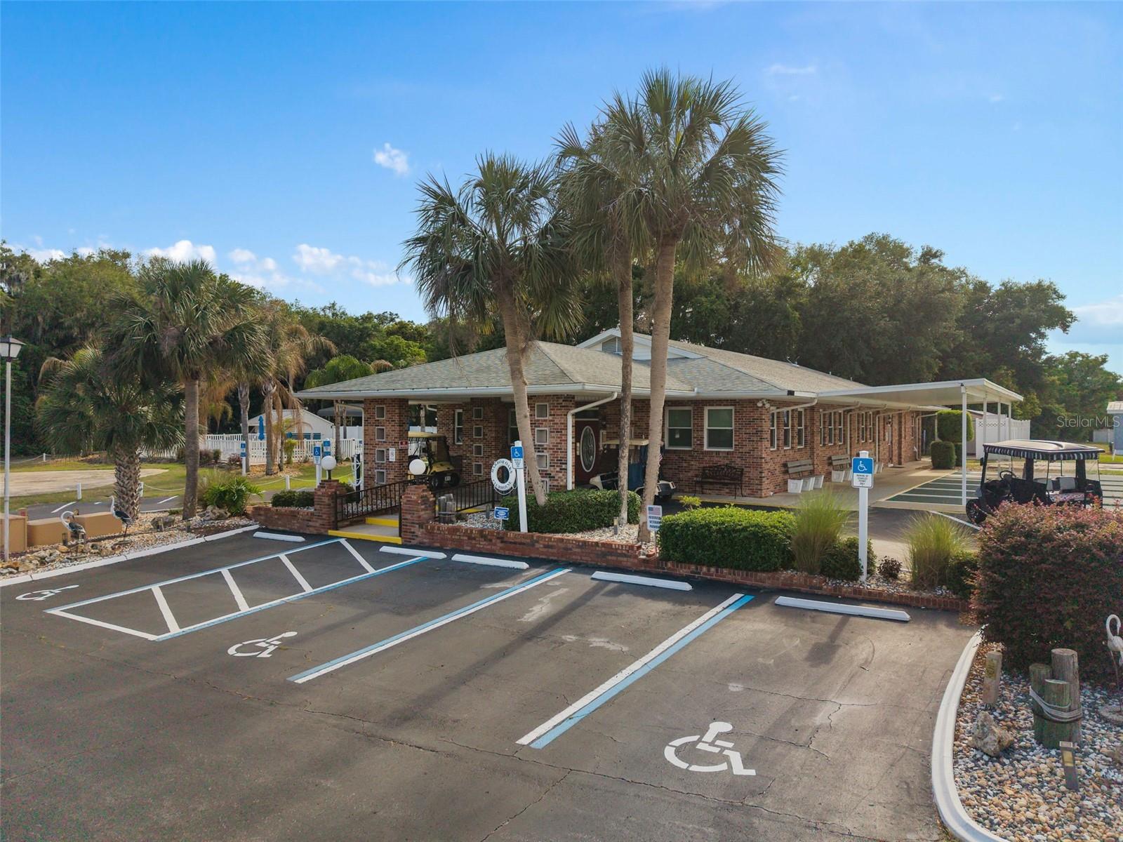 4 GALLINULE CT, FRUITLAND PARK, FL, 34731