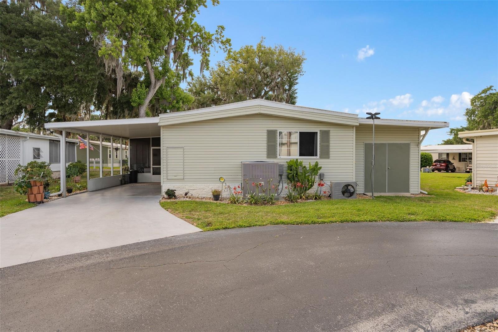 4 GALLINULE CT, FRUITLAND PARK, FL, 34731