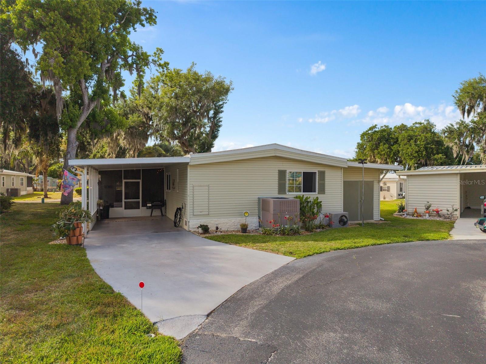 4 GALLINULE CT, FRUITLAND PARK, FL, 34731