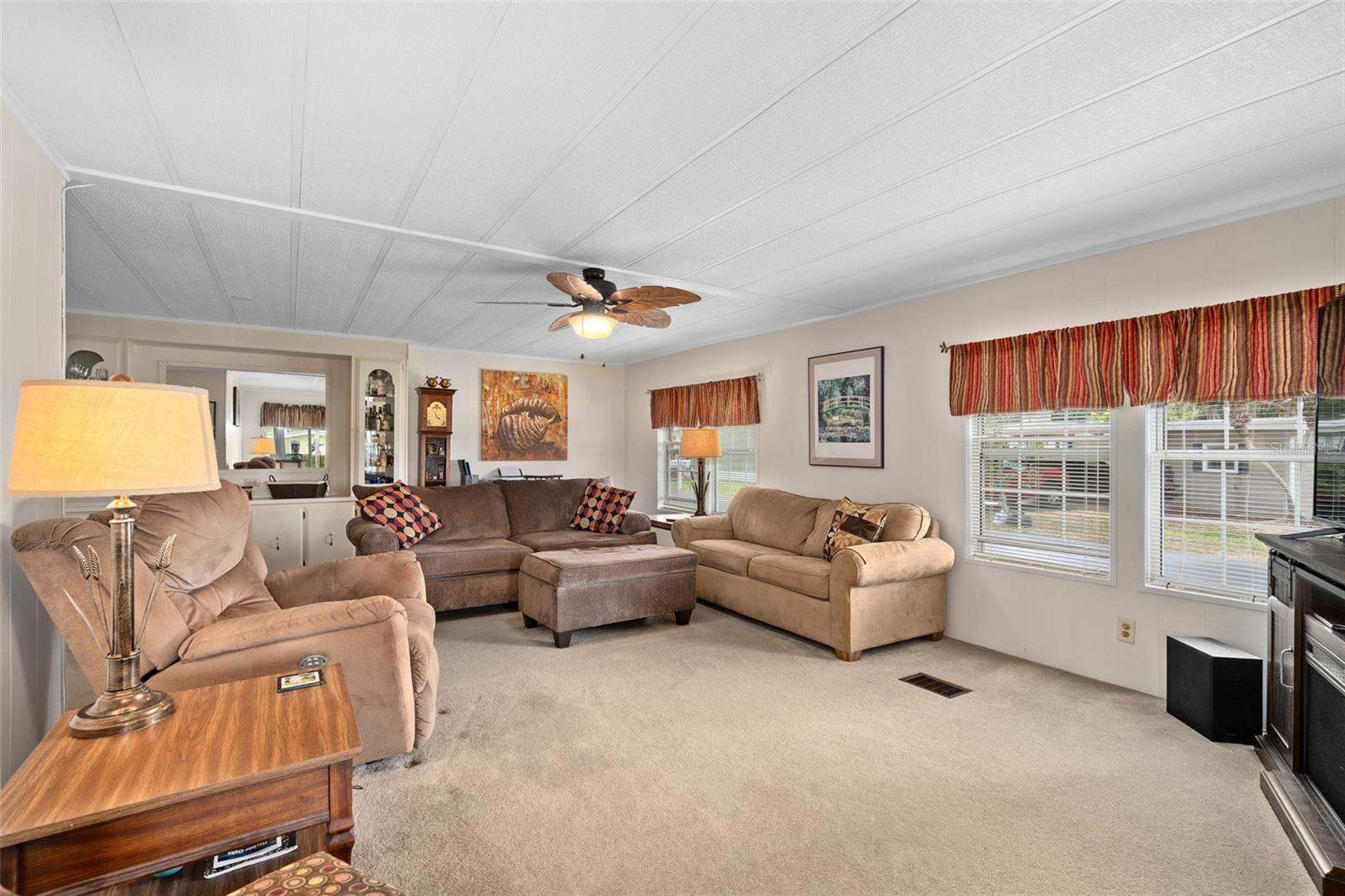 4 GALLINULE CT, FRUITLAND PARK, FL, 34731