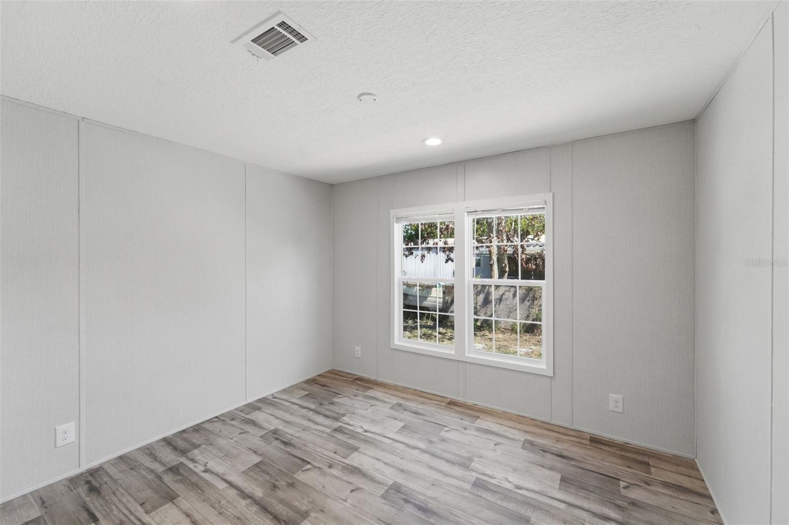 42051 CHERRY AVE, DELAND, FL, 32720