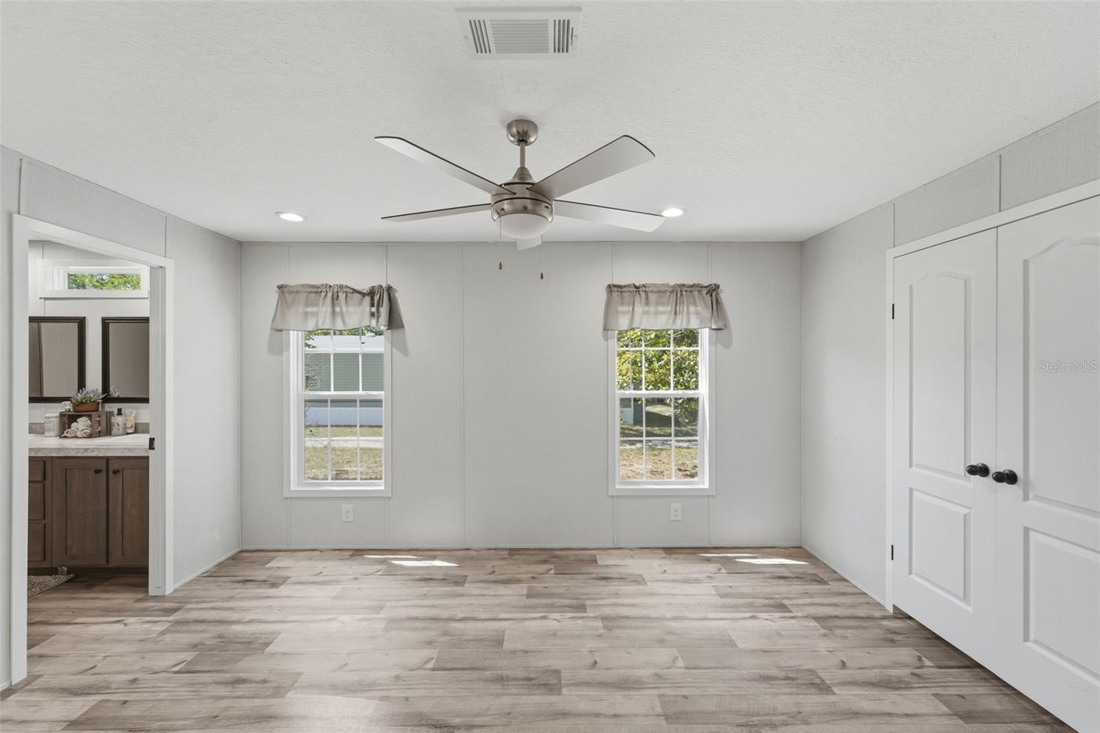 42051 CHERRY AVE, DELAND, FL, 32720