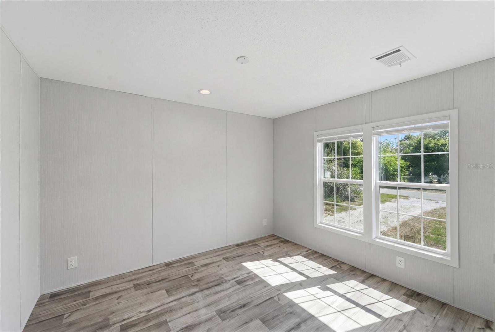 42051 CHERRY AVE, DELAND, FL, 32720