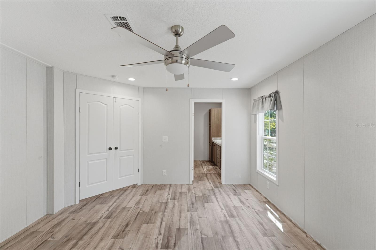 42051 CHERRY AVE, DELAND, FL, 32720