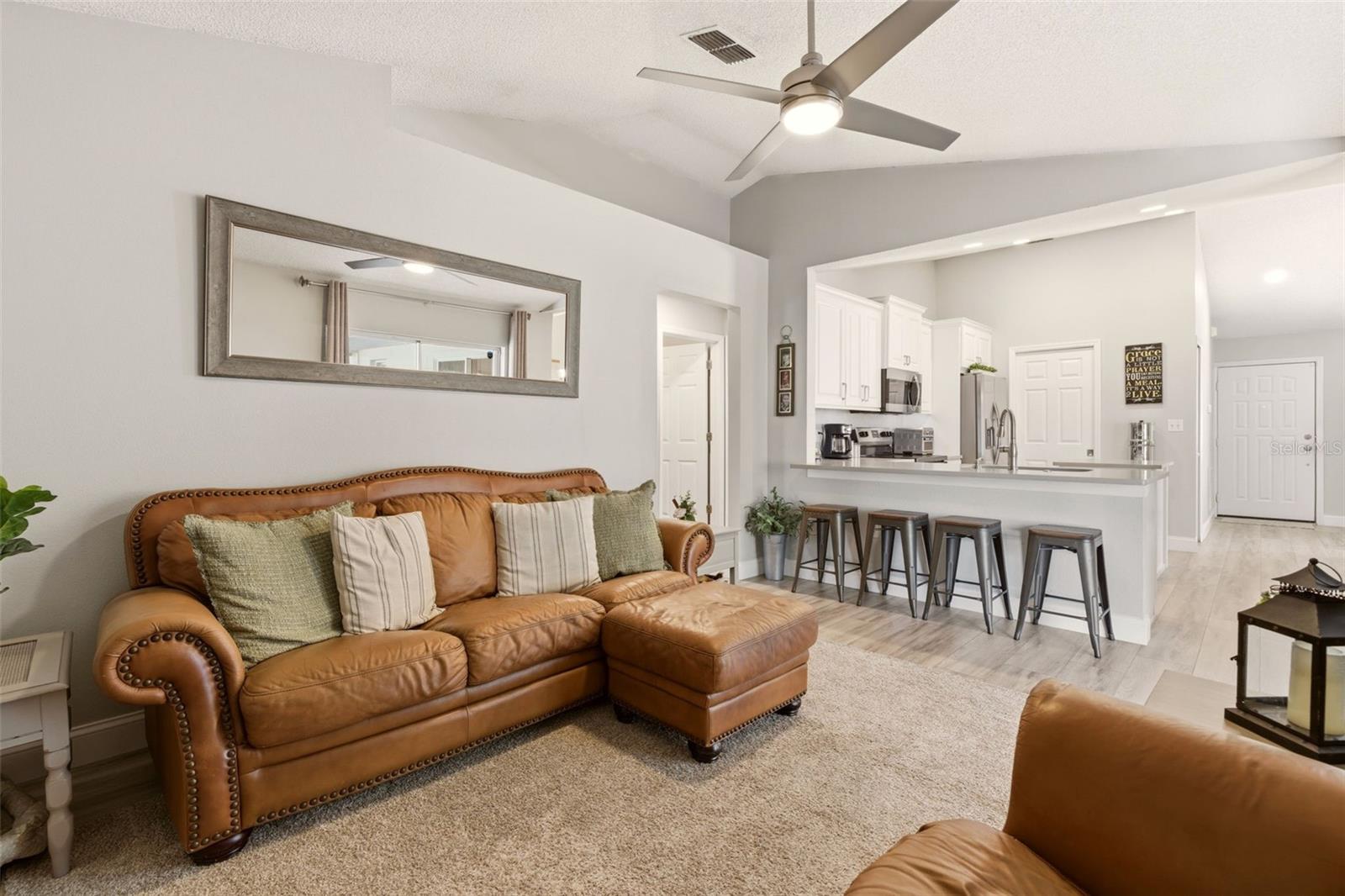 1284 AZORA DR, DELTONA, FL, 32725