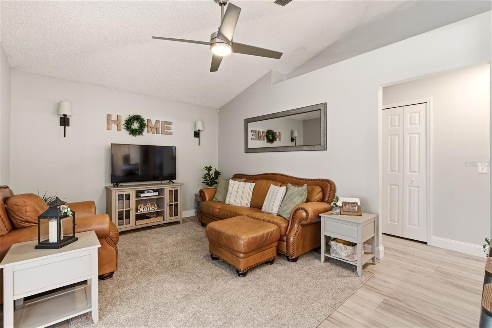 1284 AZORA DR, DELTONA, FL, 32725