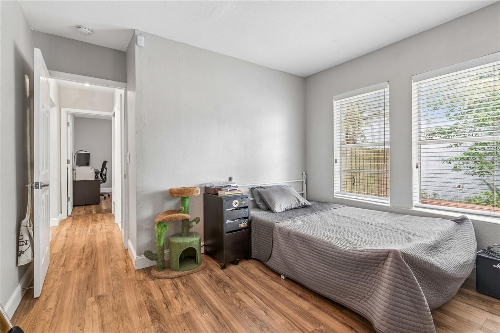 1220 E EMMA ST, TAMPA, FL, 33603