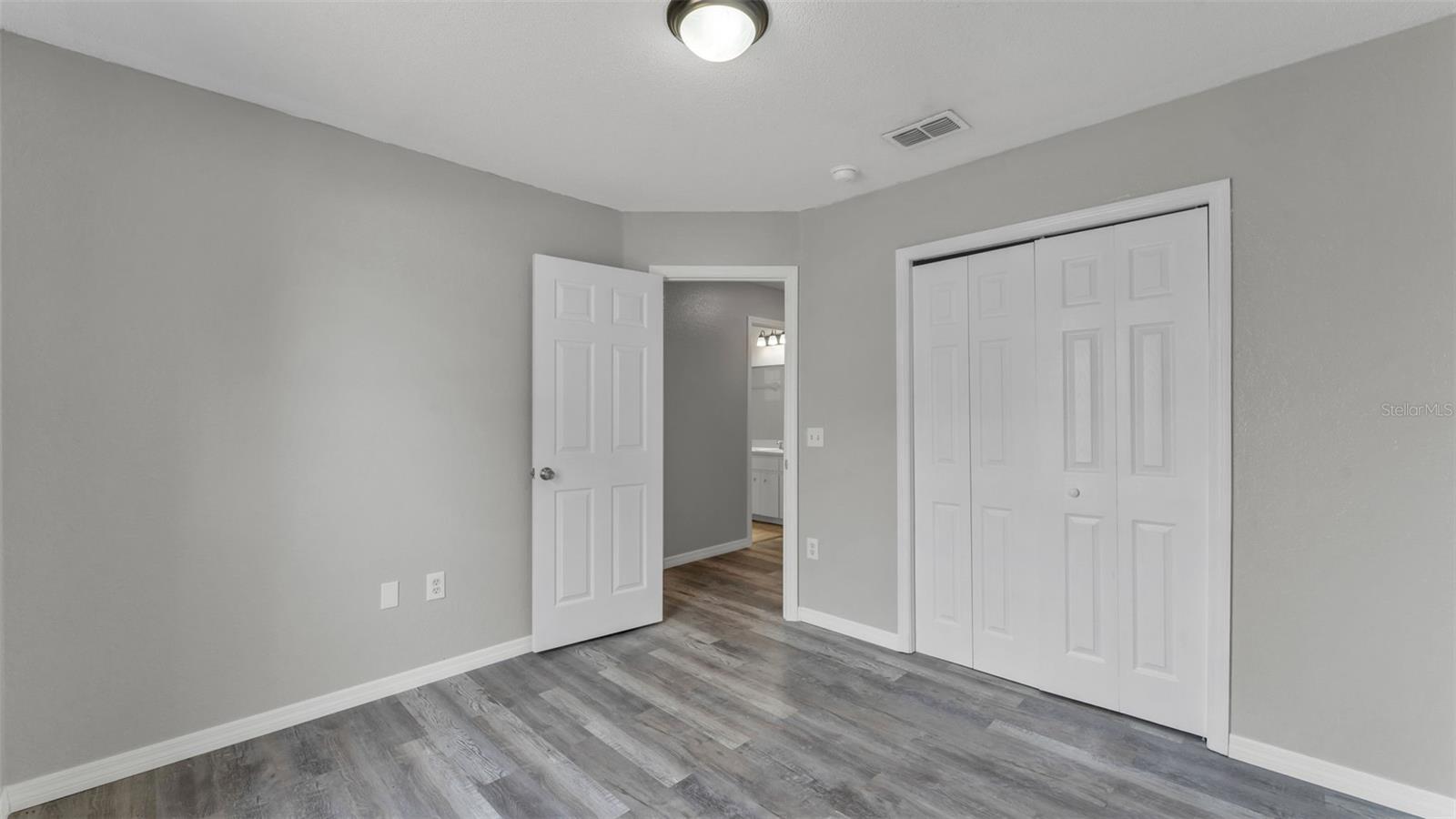 5284 ENGLISH DR, LAKELAND, FL, 33812