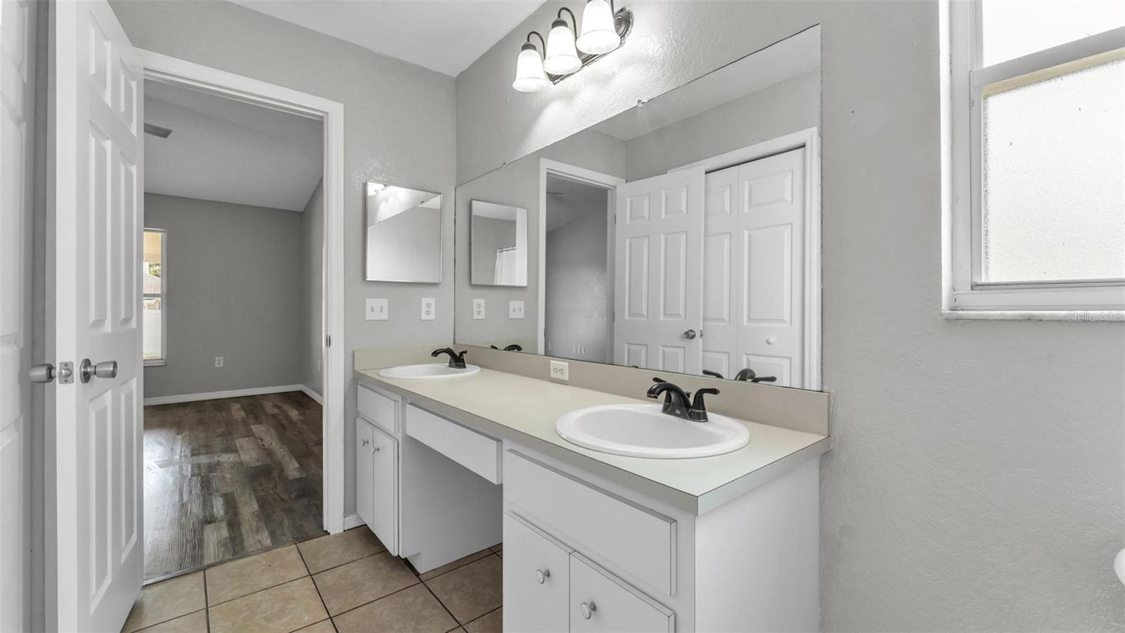 5284 ENGLISH DR, LAKELAND, FL, 33812