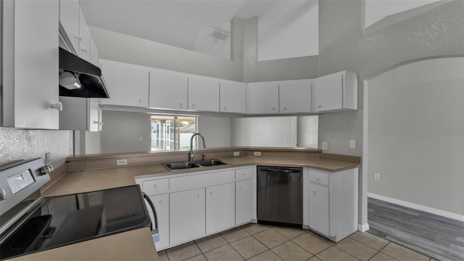 5284 ENGLISH DR, LAKELAND, FL, 33812