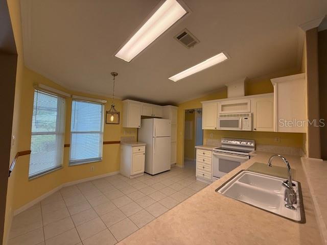 8410 CASTLE GARDEN RD, PALMETTO, FL, 34221