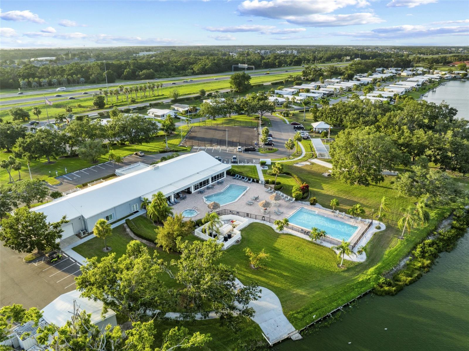 8410 CASTLE GARDEN RD, PALMETTO, FL, 34221