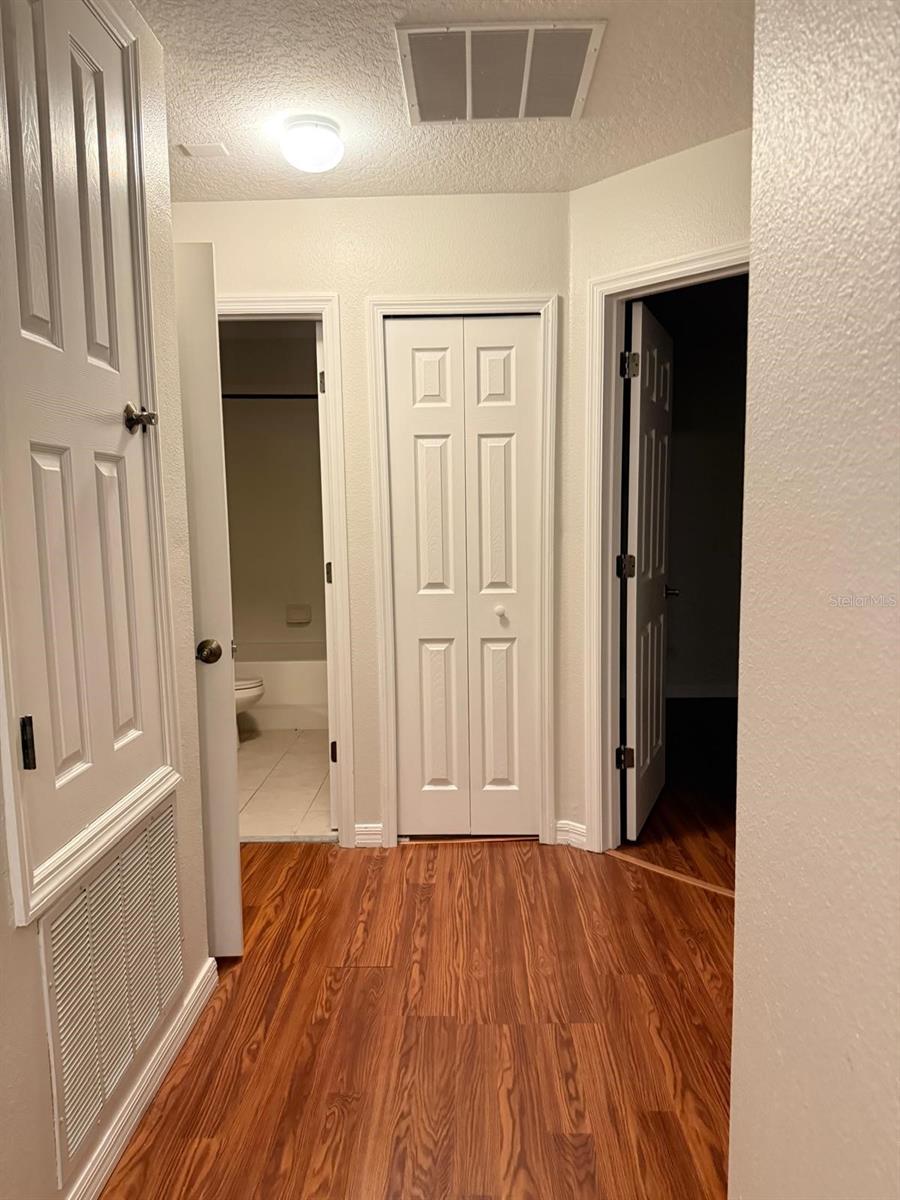 4132 HUNTERS PARK LN, ORLANDO, FL, 32837