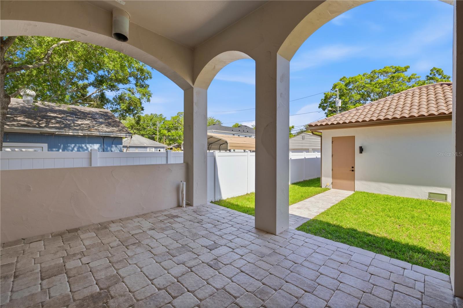 221 43RD AVE N, ST PETERSBURG, FL, 33703