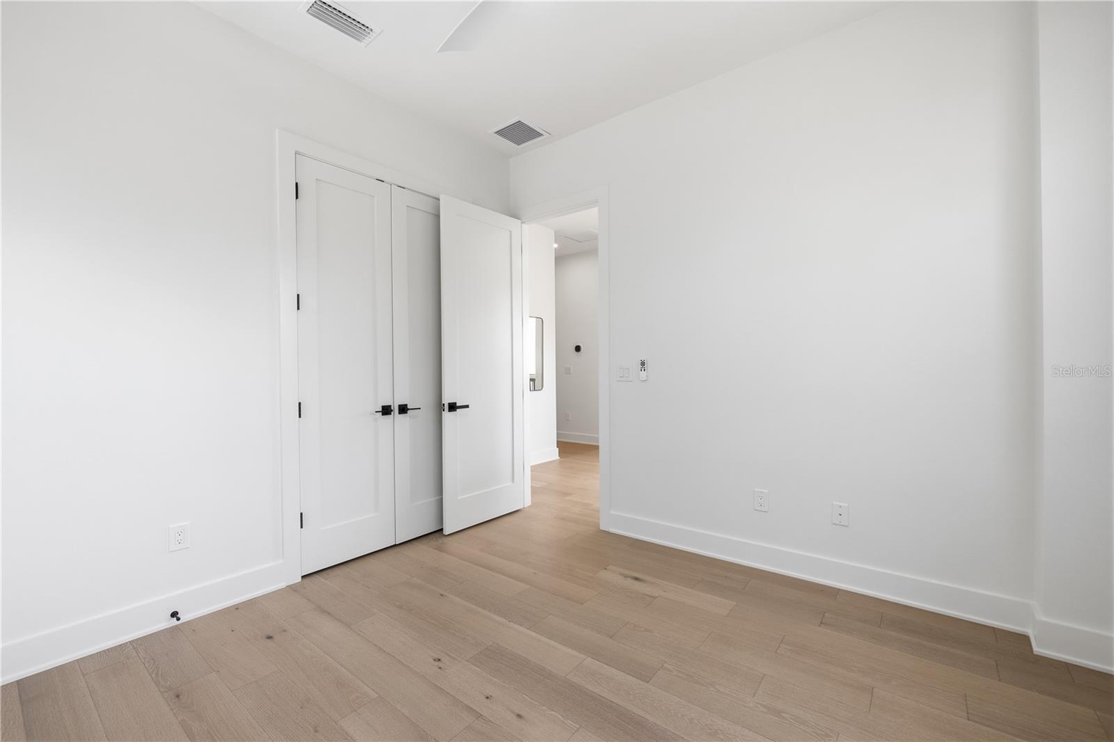 221 43RD AVE N, ST PETERSBURG, FL, 33703