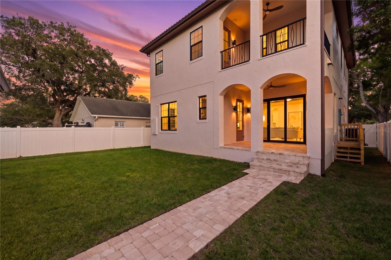 221 43RD AVE N, ST PETERSBURG, FL, 33703