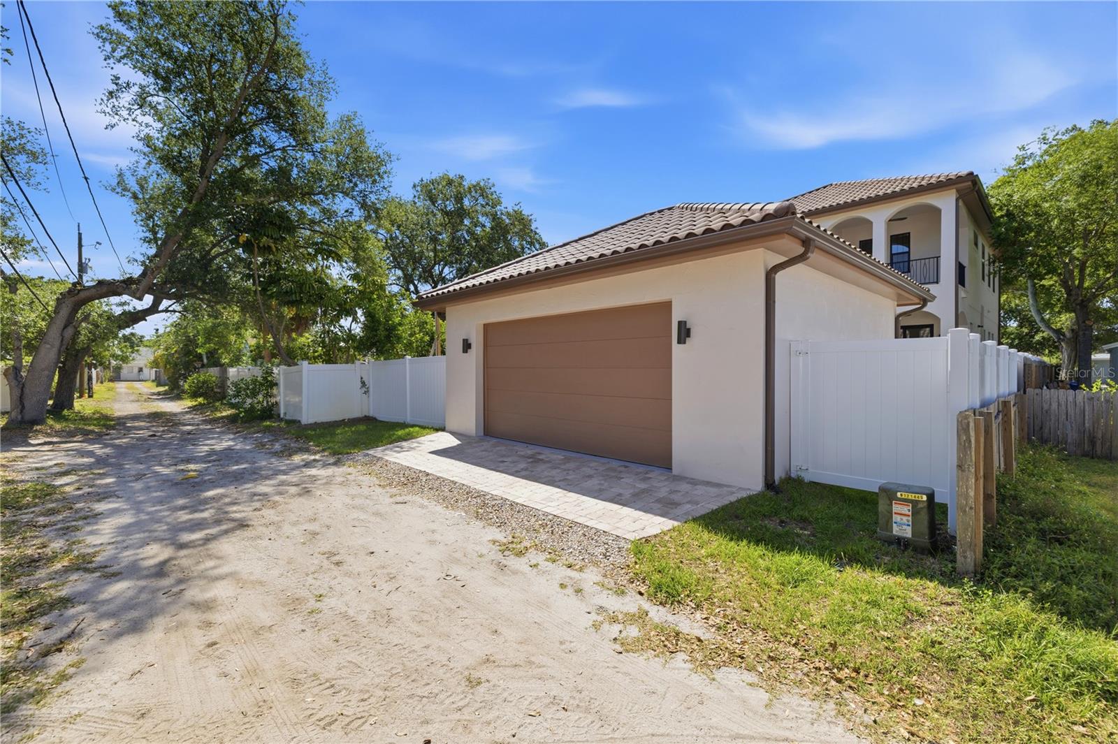 221 43RD AVE N, ST PETERSBURG, FL, 33703