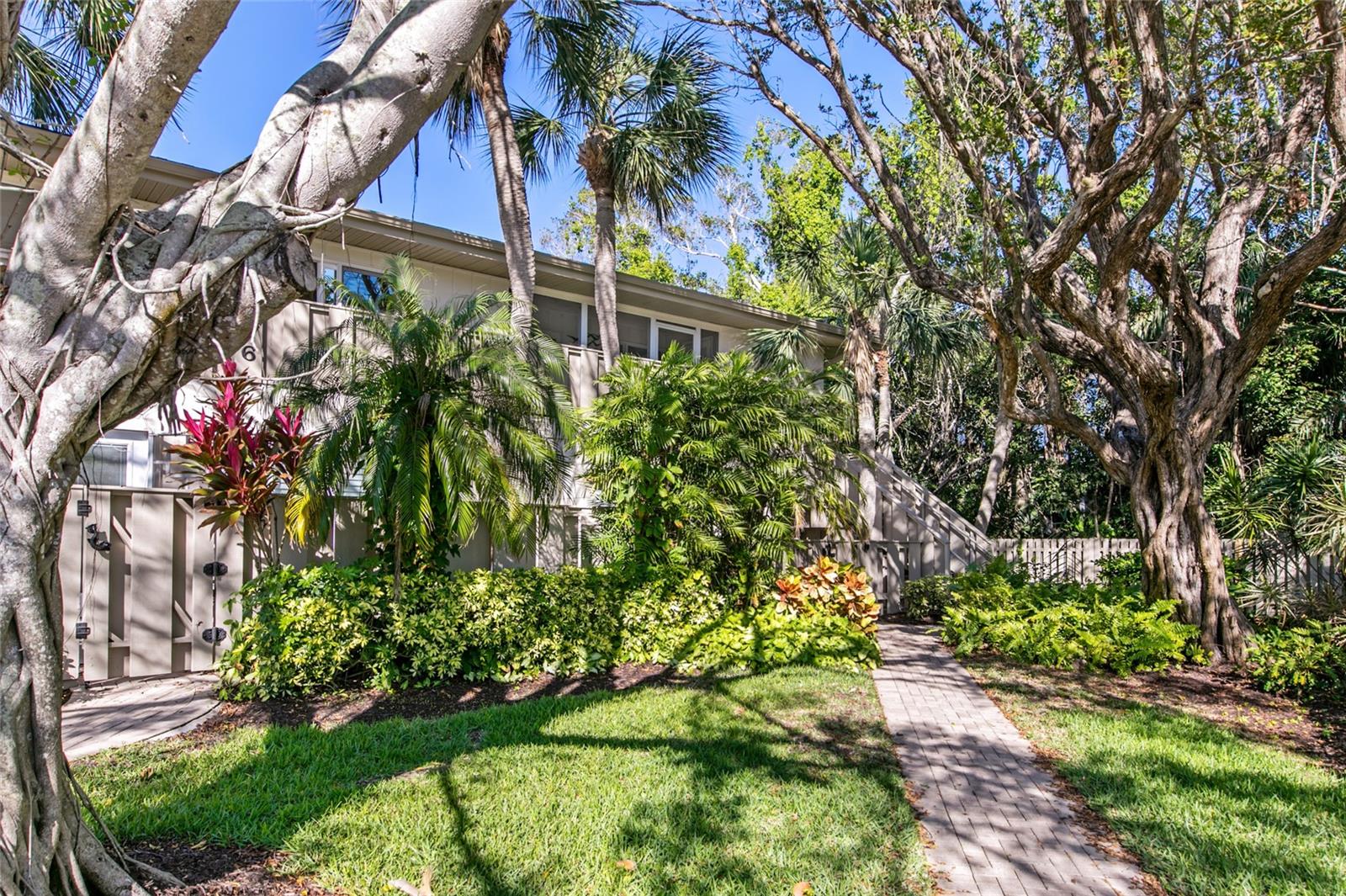 6700 GULF OF MEXICO DR #121, LONGBOAT KEY, FL, 34228