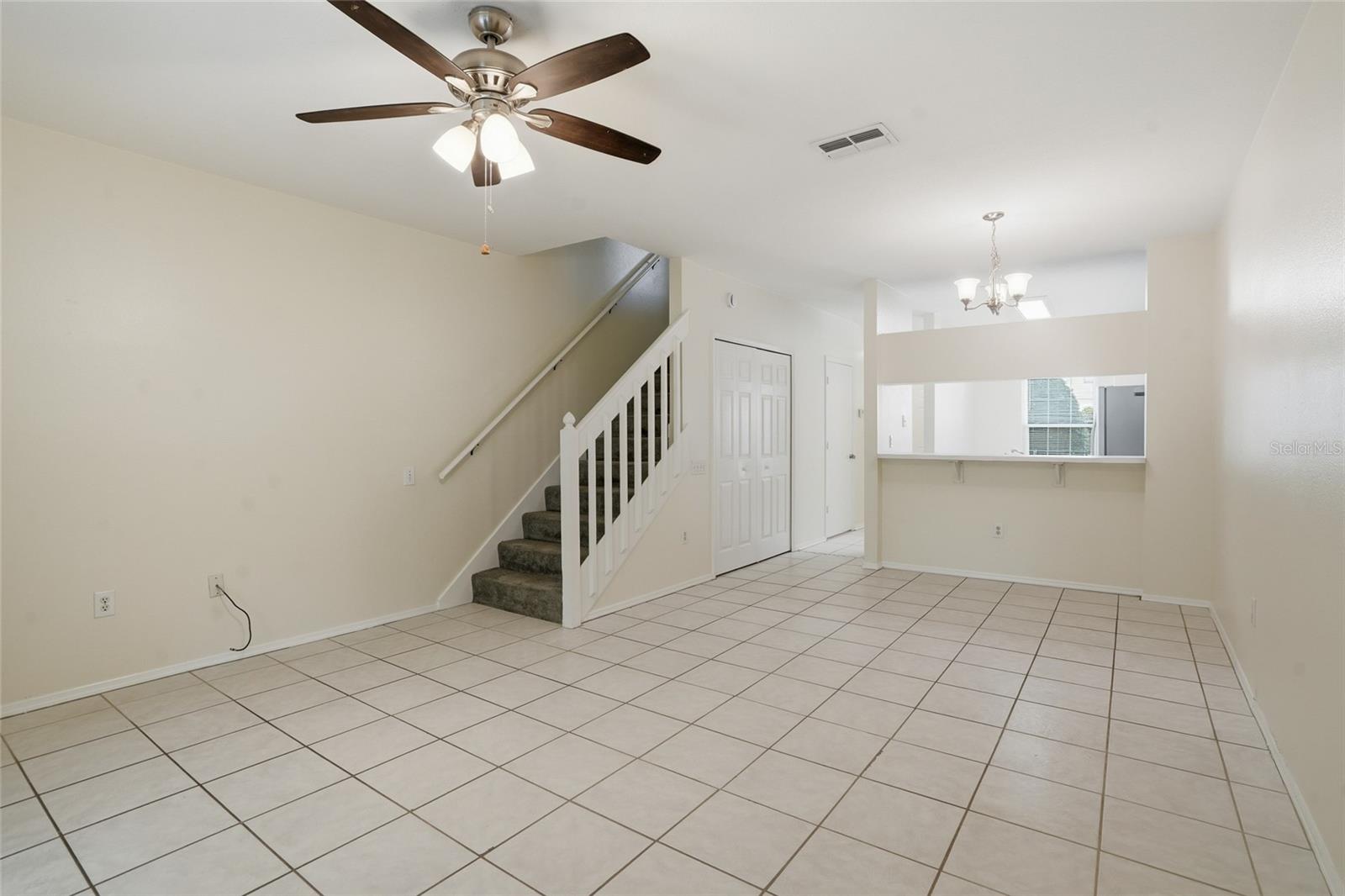 12367 BERKELEY SQUARE DR, TAMPA, FL, 33626