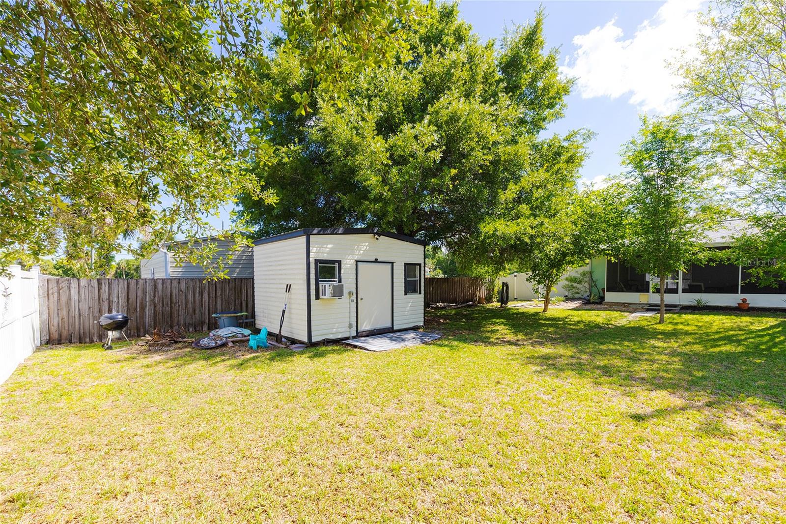 1734 SANTIAGO ST, DELAND, FL, 32720