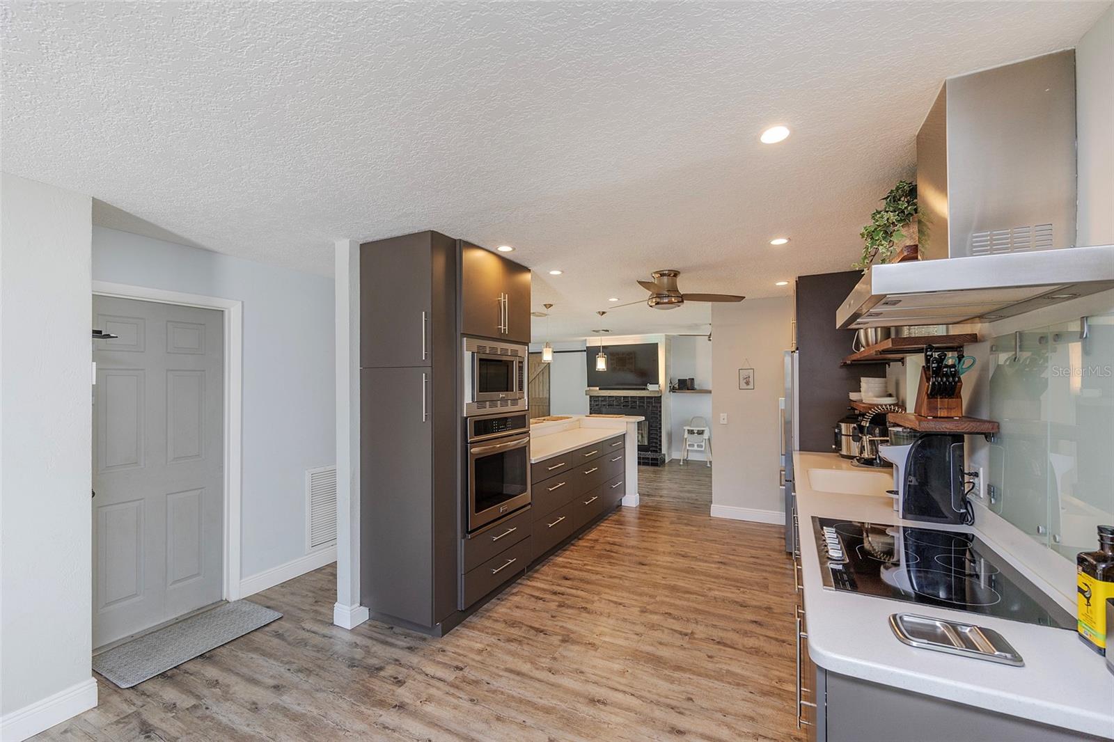 1734 SANTIAGO ST, DELAND, FL, 32720