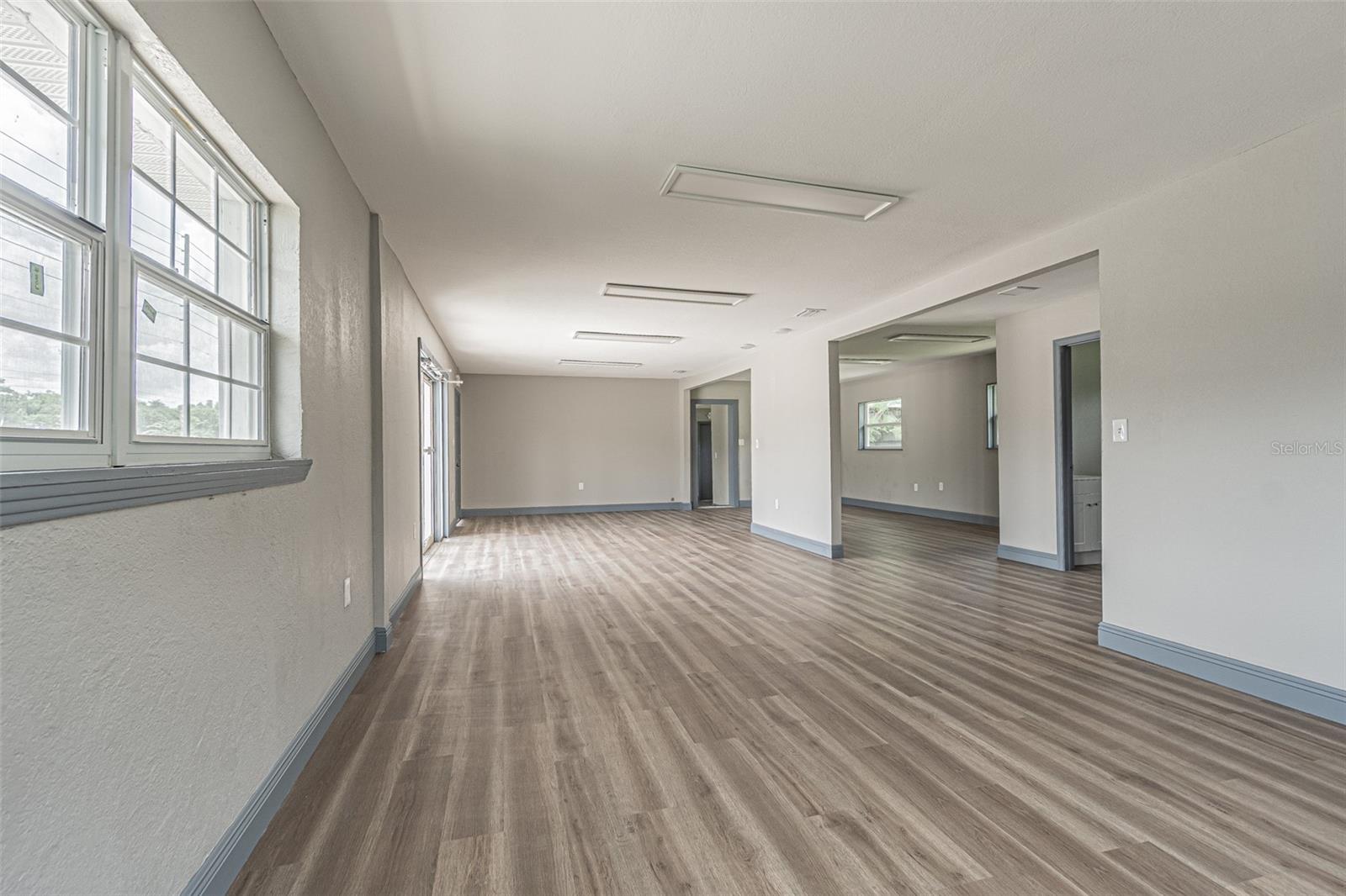 4623 LAND O LAKES BLVD, LAND O LAKES, FL, 34639