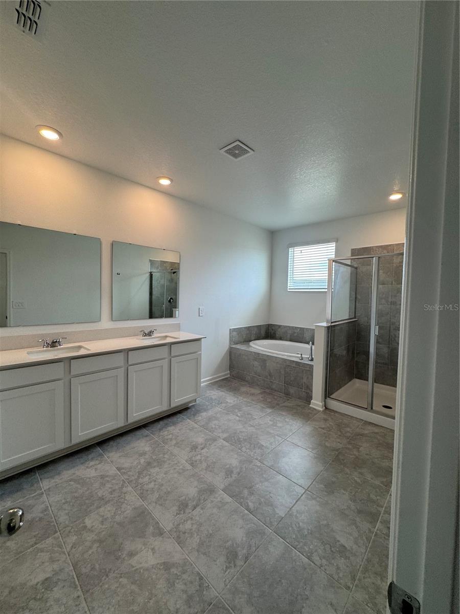 DAVENPORT, FL, 33896