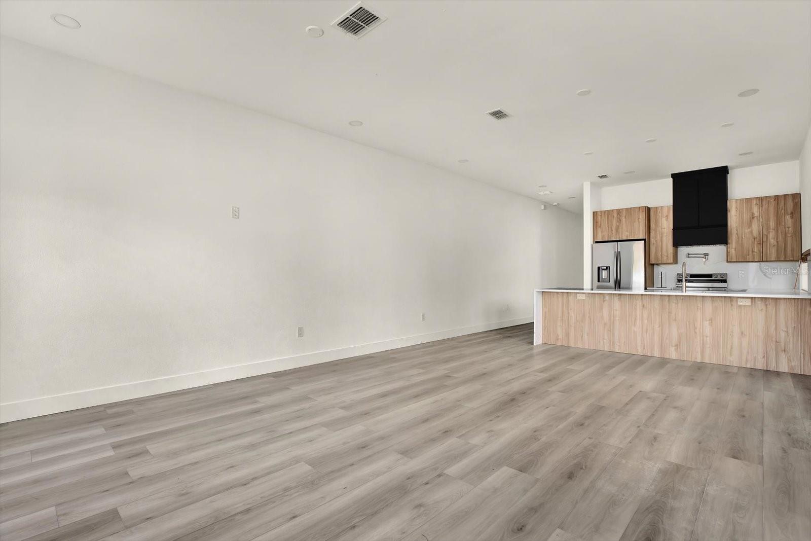 1625 9TH AVE N, ST PETERSBURG, FL, 33713