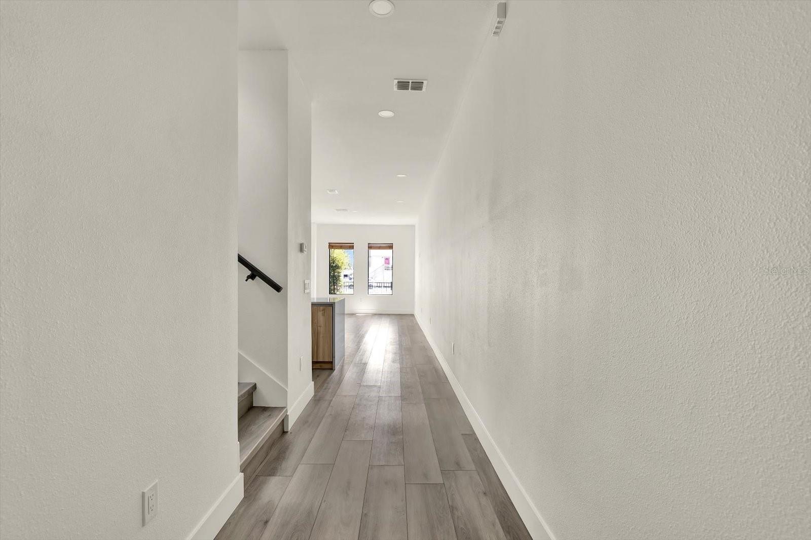 1625 9TH AVE N, ST PETERSBURG, FL, 33713