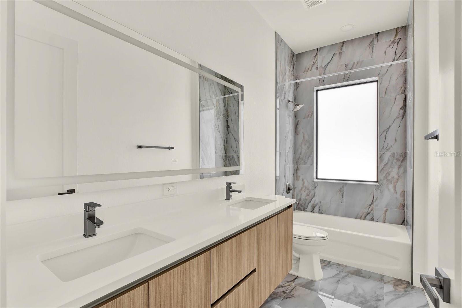 1625 9TH AVE N, ST PETERSBURG, FL, 33713