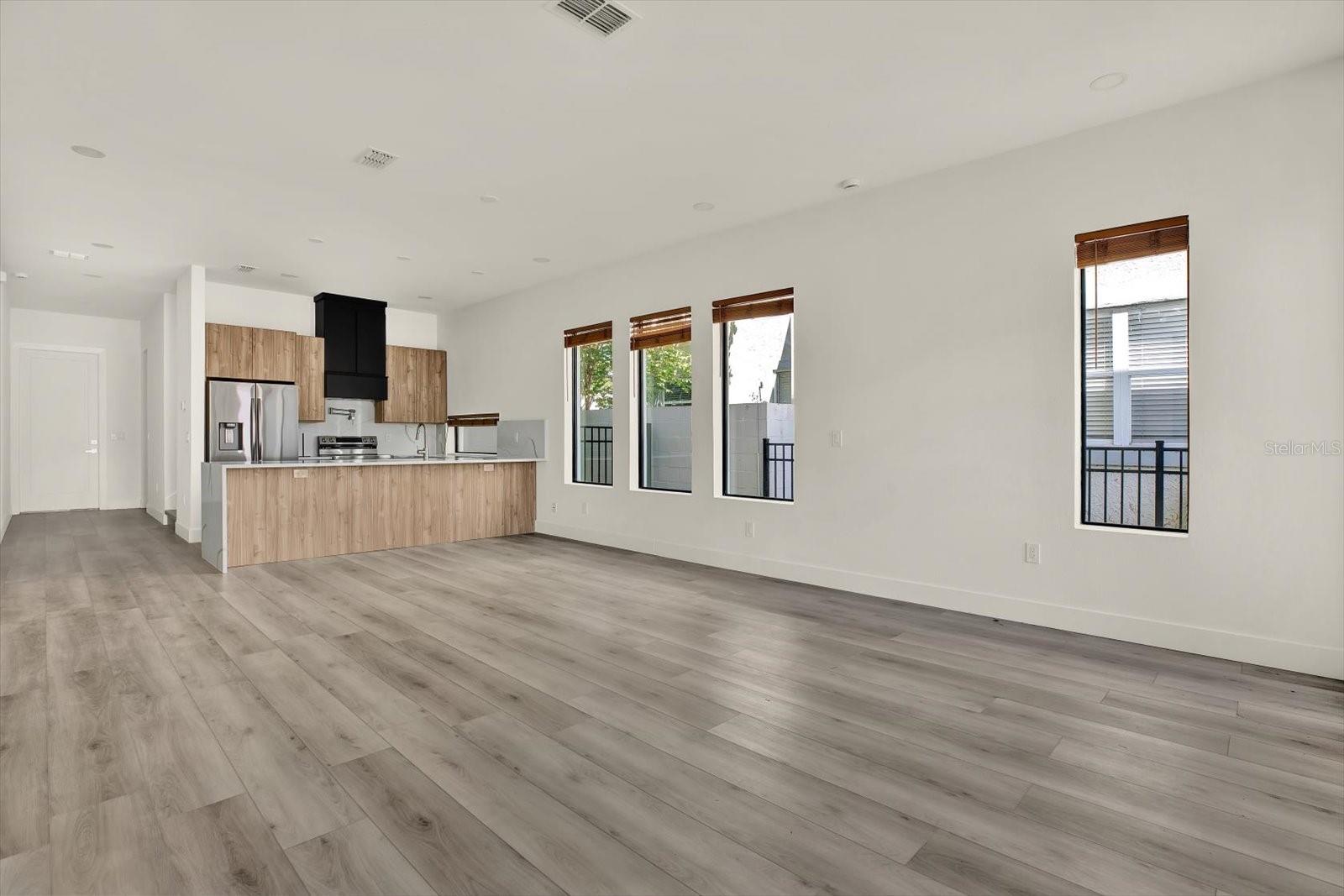 1625 9TH AVE N, ST PETERSBURG, FL, 33713