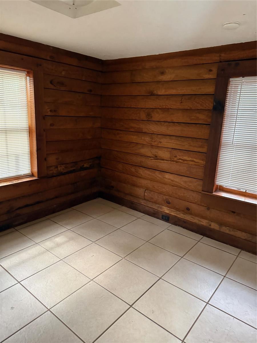 1207 3RD AVE E #A & B3400, BRADENTON, FL, 34208