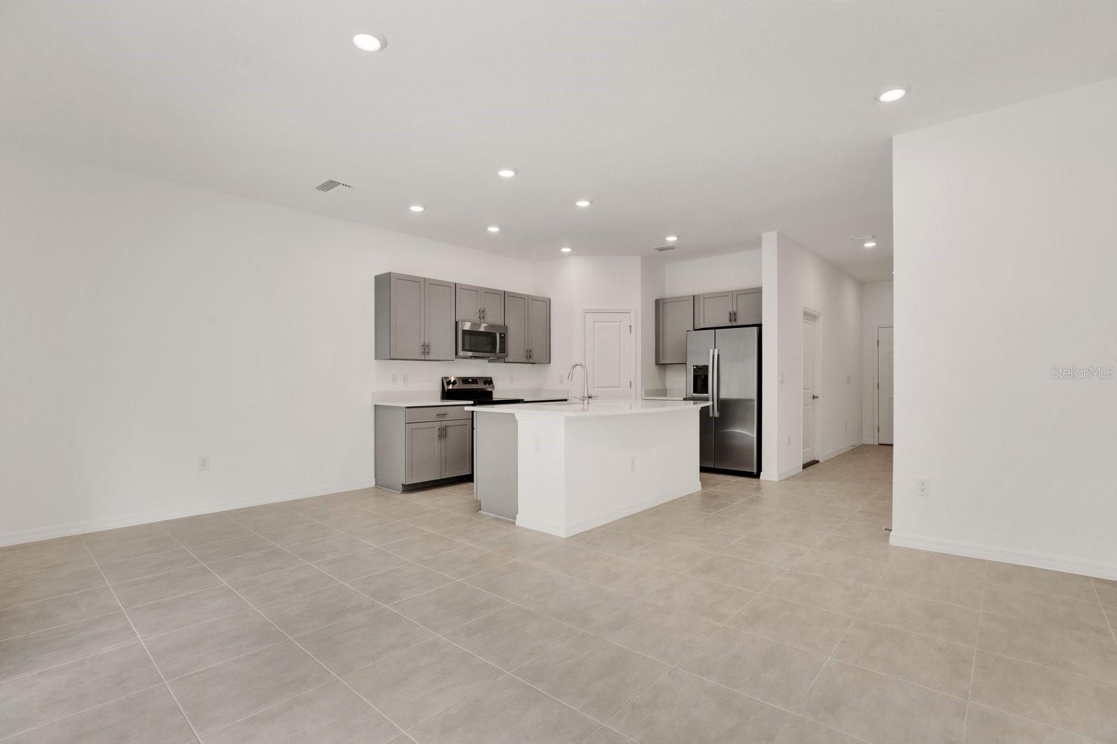 2191 HALLIER CV, WESLEY CHAPEL, FL, 33543