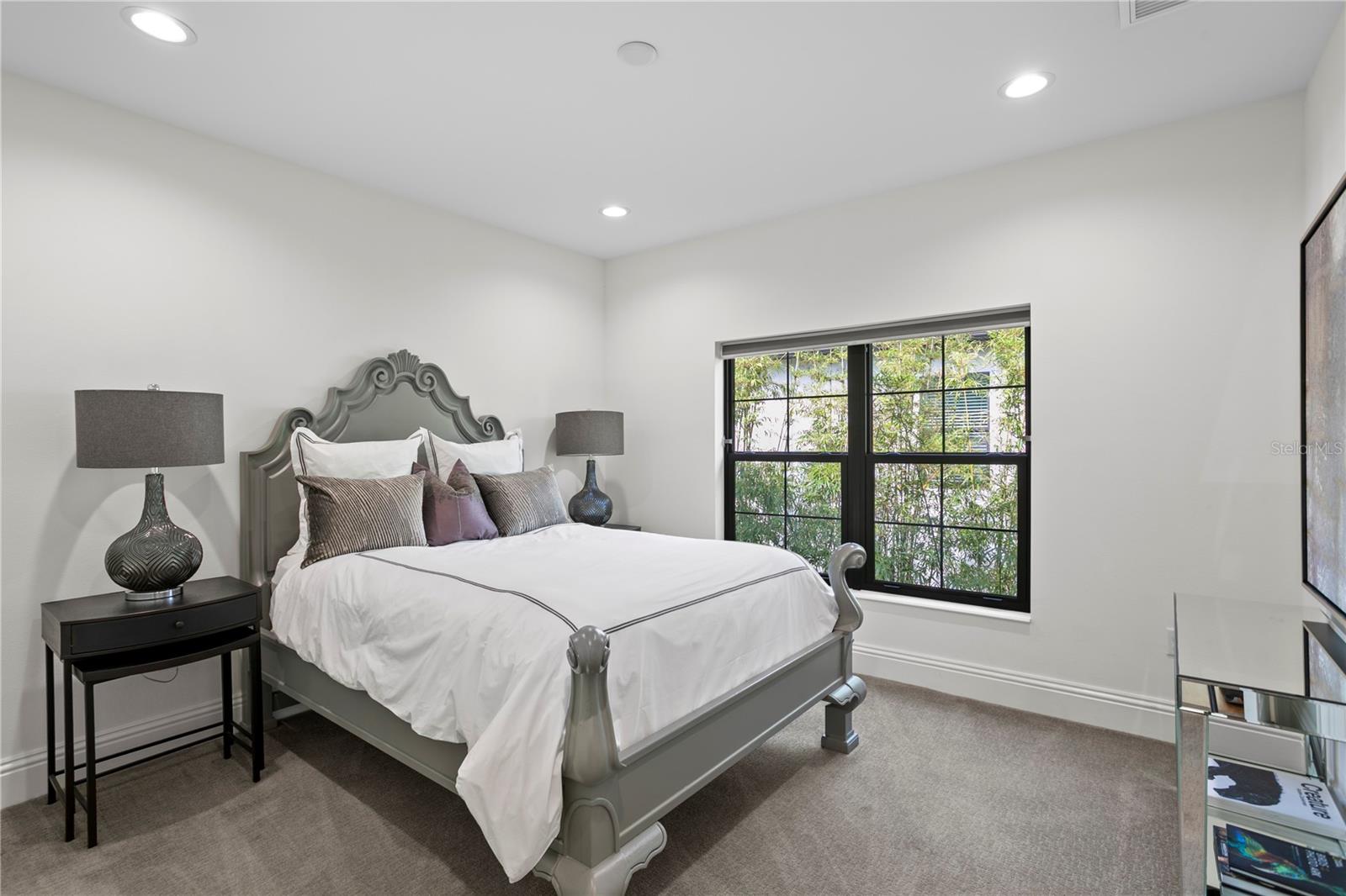 3407 W BEAUMONT ST, TAMPA, FL, 33611