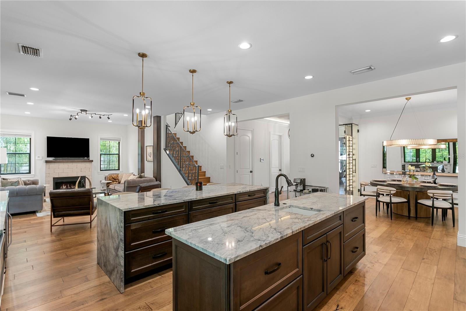 3407 W BEAUMONT ST, TAMPA, FL, 33611