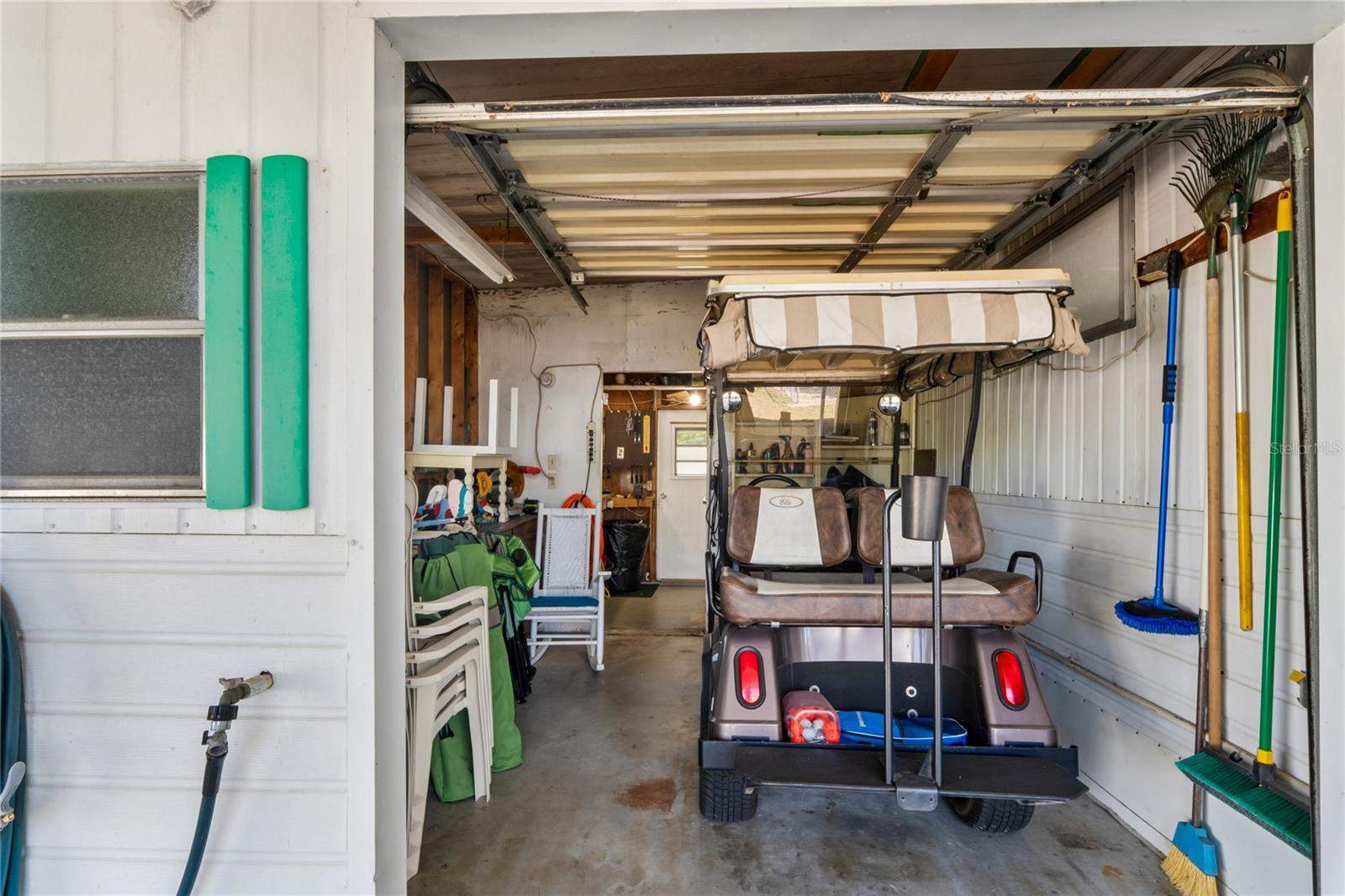 8021 WESTERN CIRCLE DR, BROOKSVILLE, FL, 34613