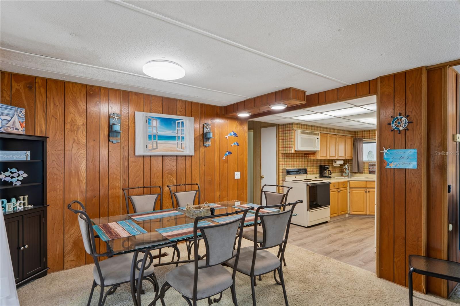 8021 WESTERN CIRCLE DR, BROOKSVILLE, FL, 34613