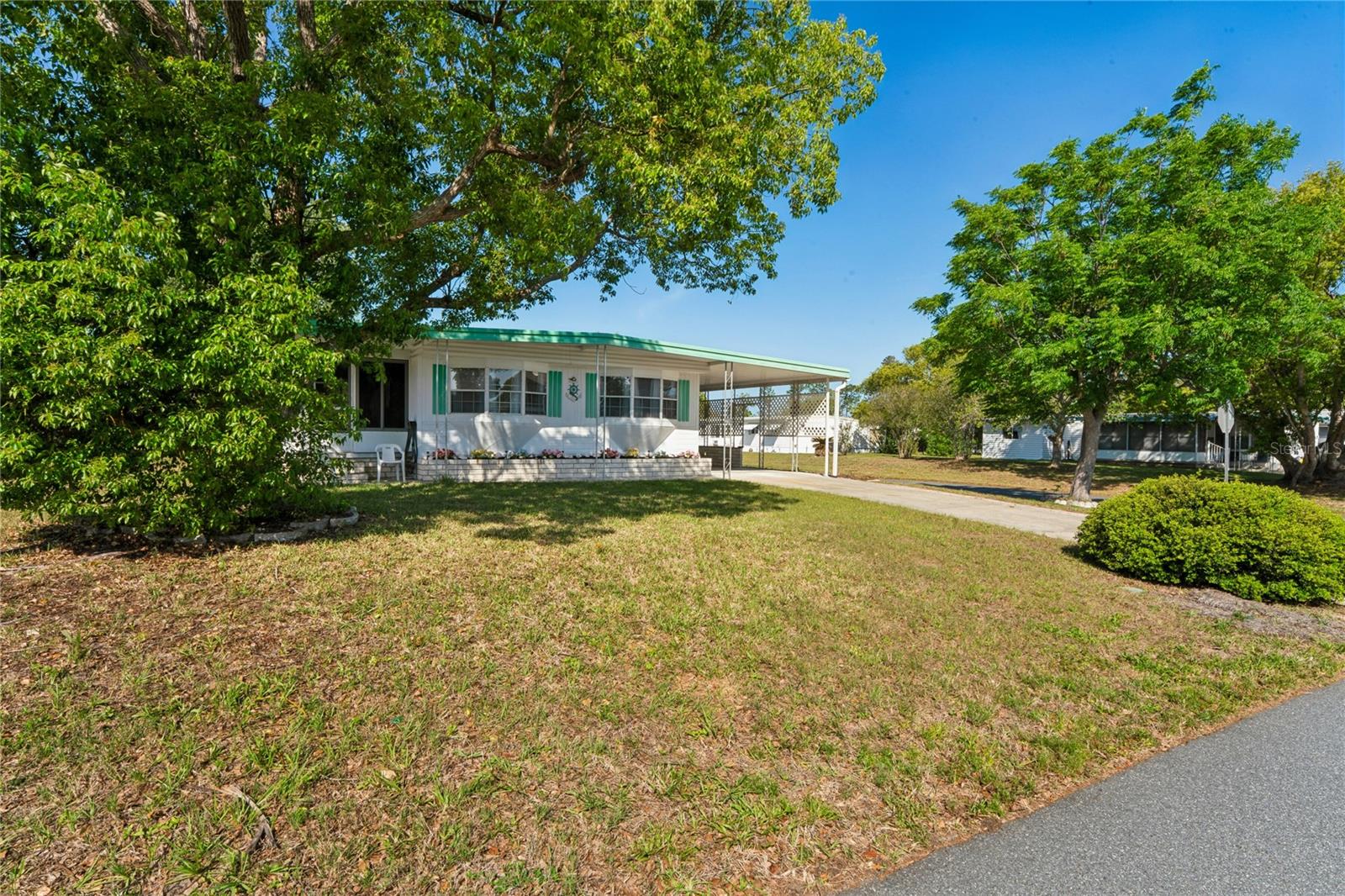 8021 WESTERN CIRCLE DR, BROOKSVILLE, FL, 34613