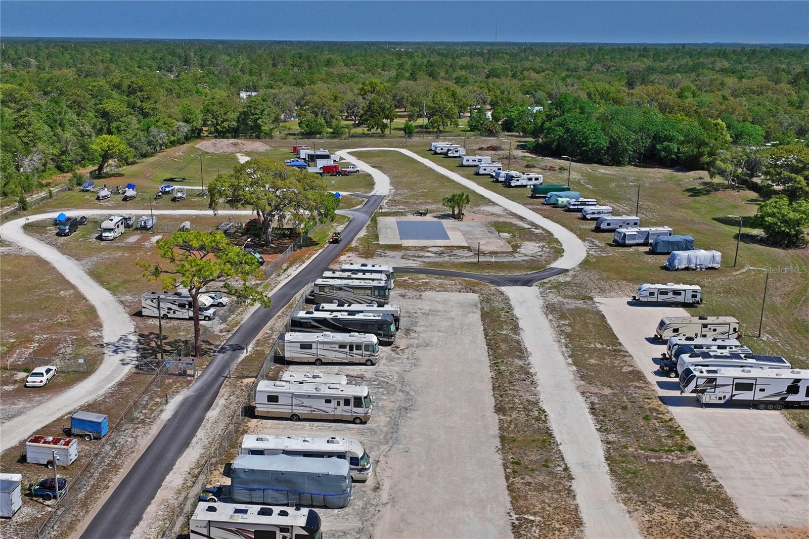 8021 WESTERN CIRCLE DR, BROOKSVILLE, FL, 34613