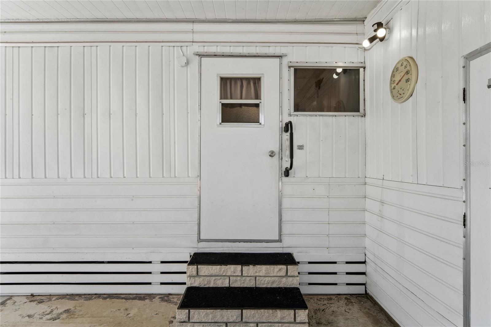 8021 WESTERN CIRCLE DR, BROOKSVILLE, FL, 34613