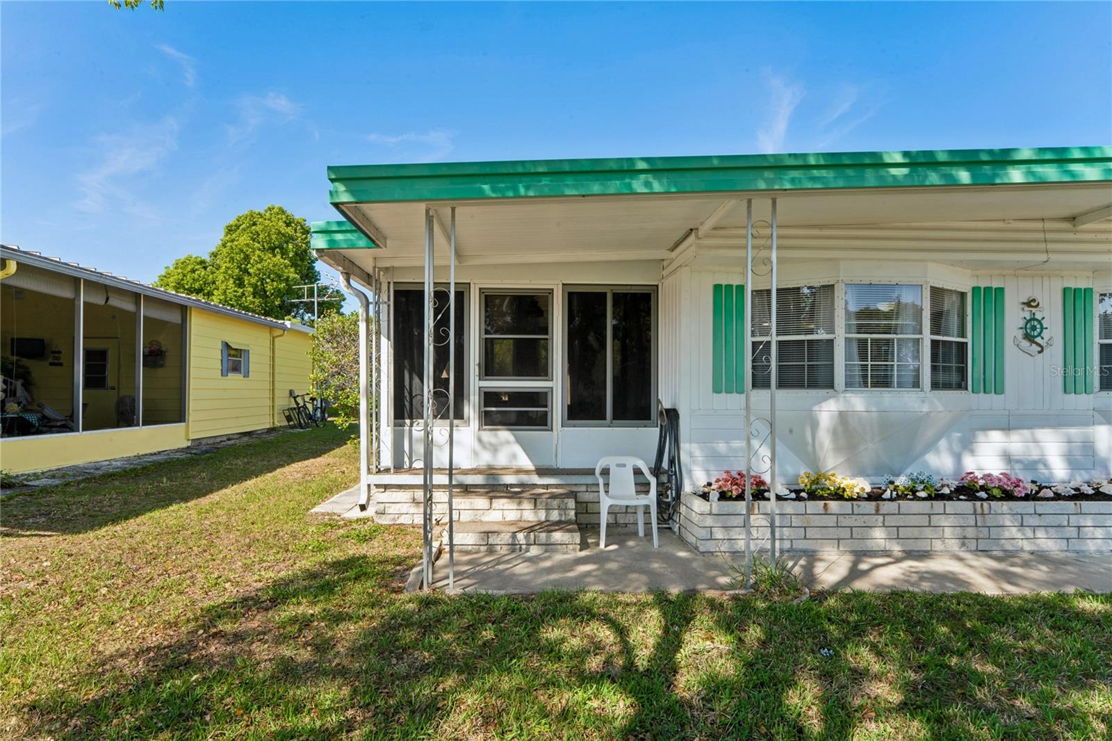 8021 WESTERN CIRCLE DR, BROOKSVILLE, FL, 34613