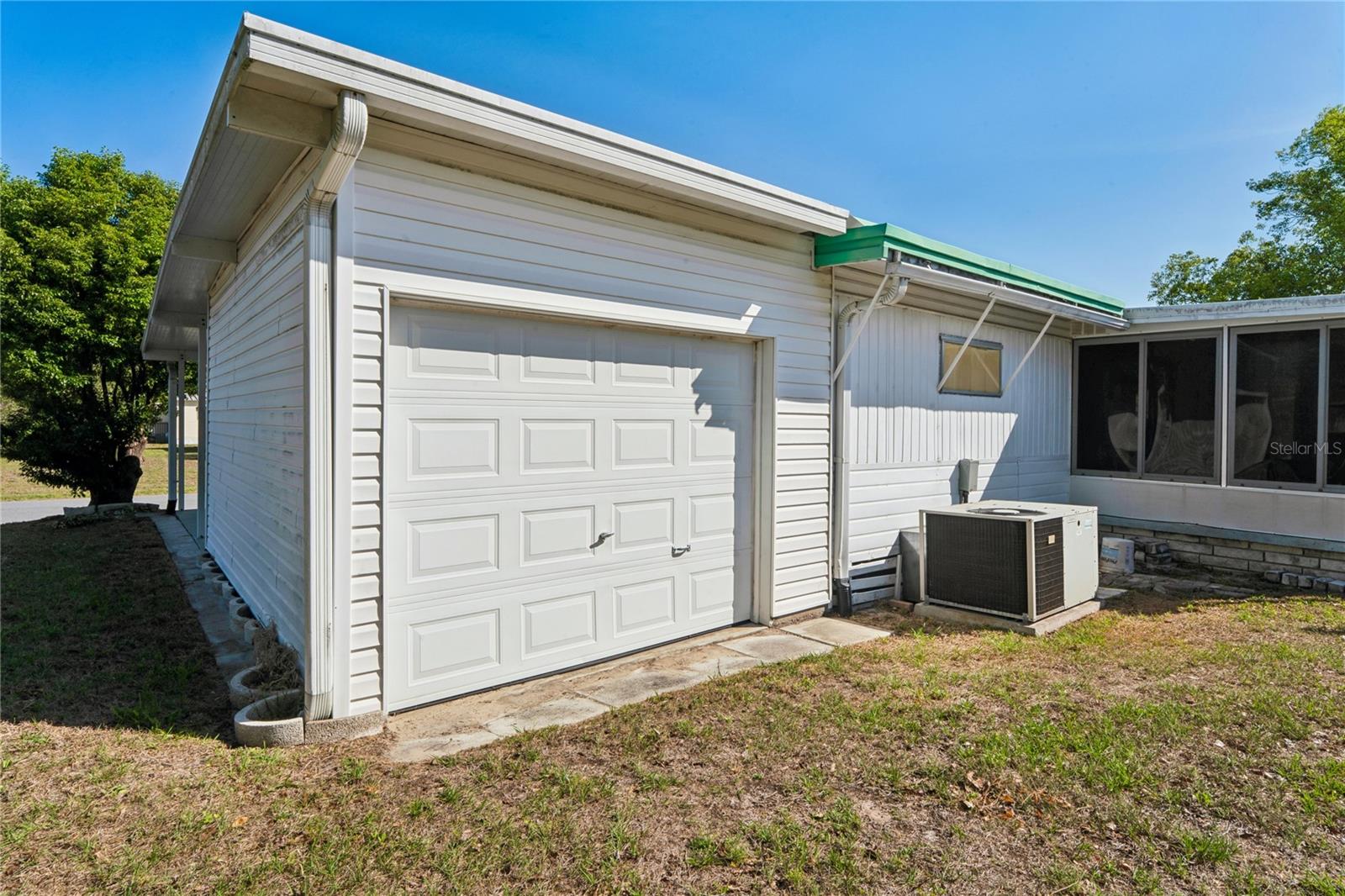 8021 WESTERN CIRCLE DR, BROOKSVILLE, FL, 34613