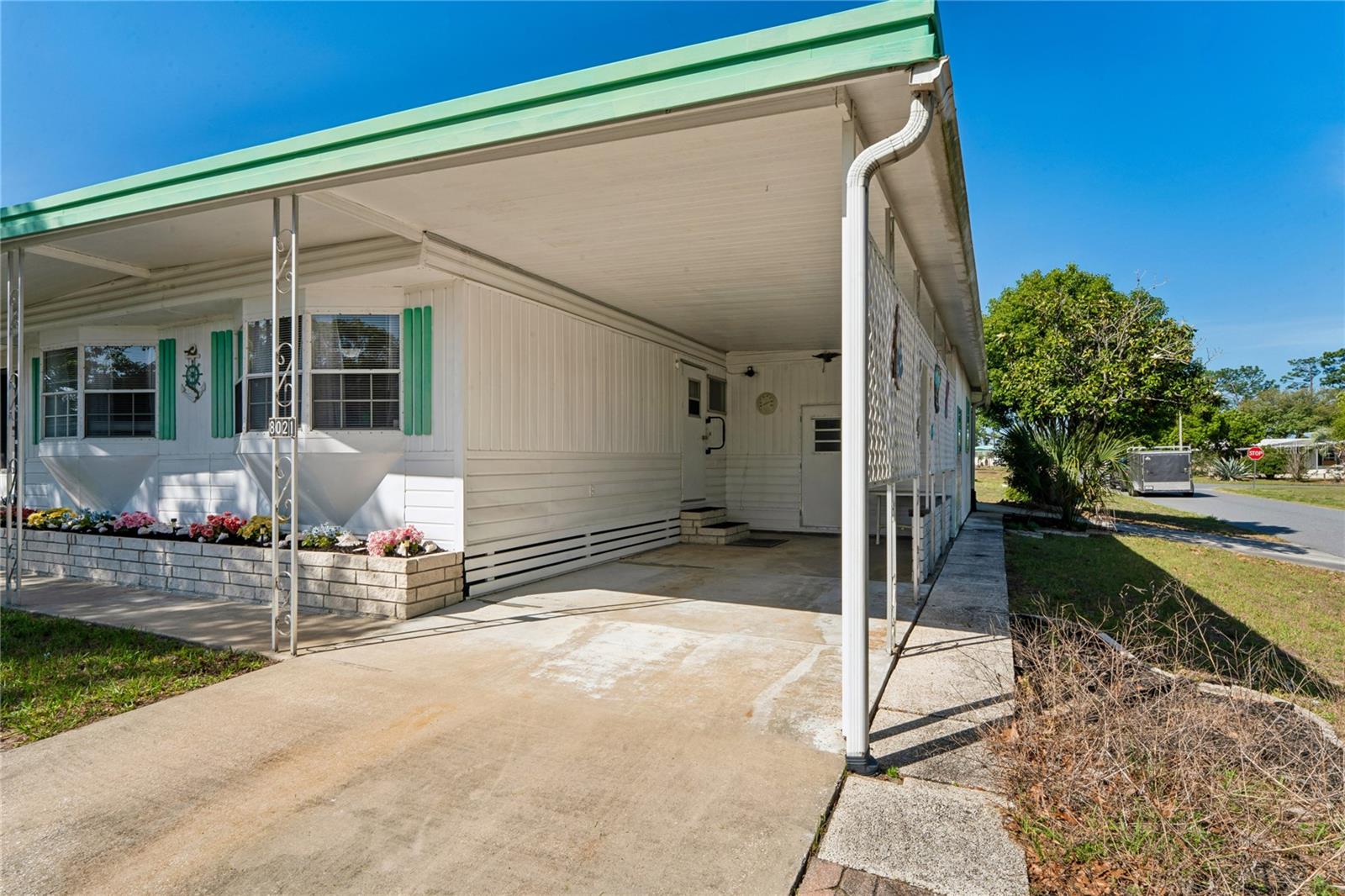 8021 WESTERN CIRCLE DR, BROOKSVILLE, FL, 34613